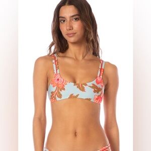 NWT Maaji
Nalai Floral Sky Reversible Embroidered Sporty Bralette Swim Top